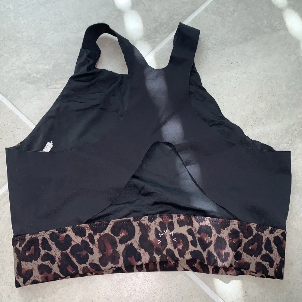 Varley leopard bra and legging set S - Picture 3 of 7